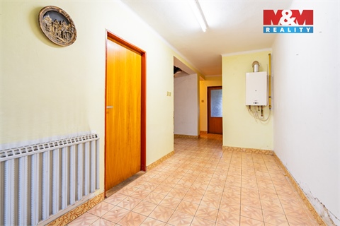 Prodej rodinného domu, 220 m² 14