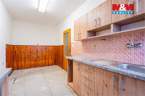 Prodej rodinného domu, 220 m² 8