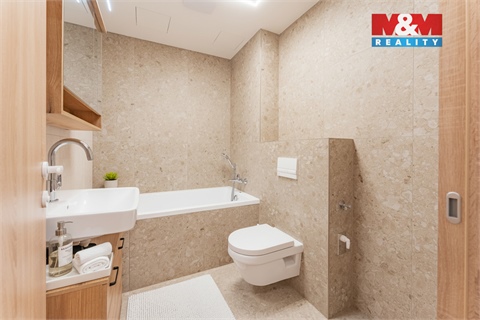 Pronájem bytu 1kk, 38 m² - 2