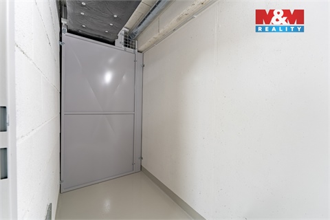 Pronájem bytu 1kk, 38 m² 12