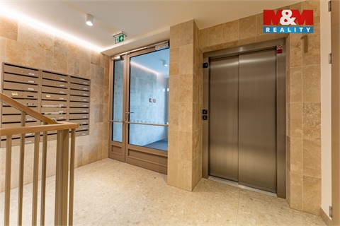 Pronájem bytu 1kk, 38 m² - 8