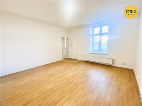 Pronájem bytu 2kk, 40 m² 0