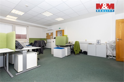 Pronájem kanceláře, 331 m² 8