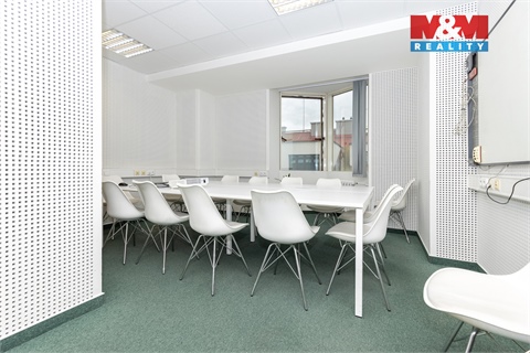 Pronájem kanceláře, 331 m² 4