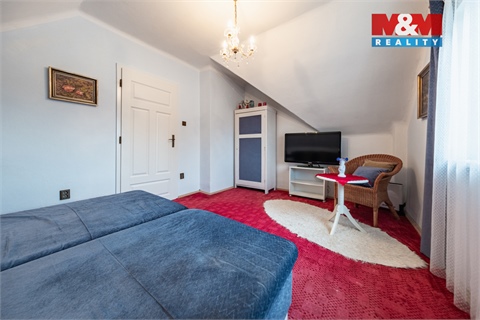 Pronájem rodinného domu, 162 m² 2