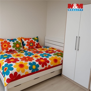 Pronájem bytu 1+1, 38 m² 2