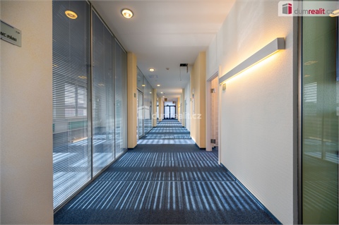 Pronájem kanceláře, 25 m² 8