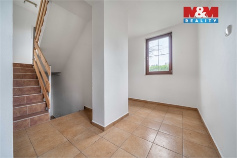 Prodej rodinného domu, 144 m² - 24