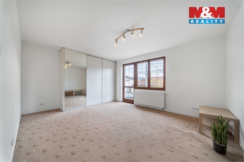 Prodej rodinného domu, 144 m² 8