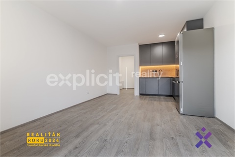 Pronájem bytu 1kk, 27 m² - 2