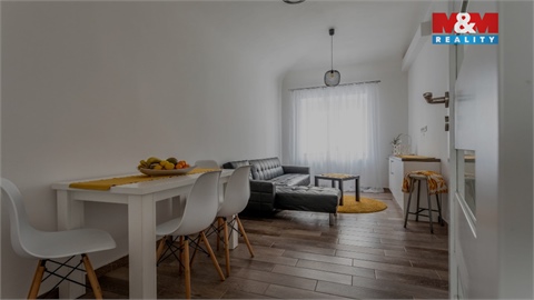 Prodej komerčního objektu, 245 m² 12