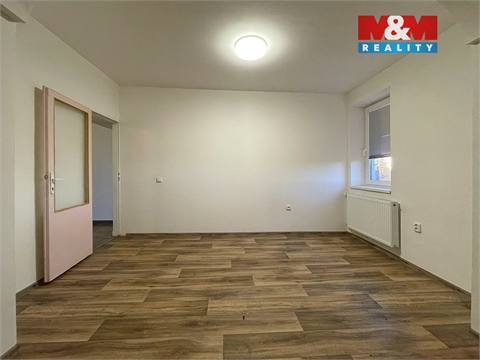 Prodej bytu 3+1, 90 m² - 6