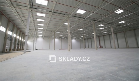 Pronájem skladu / haly, 5 800 m² 2