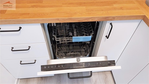 Pronájem bytu 2kk, 39 m² 12