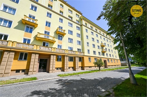 Prodej bytu 3kk, 86 m² 0