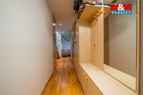 Prodej bytu 3kk, 49 m² 18