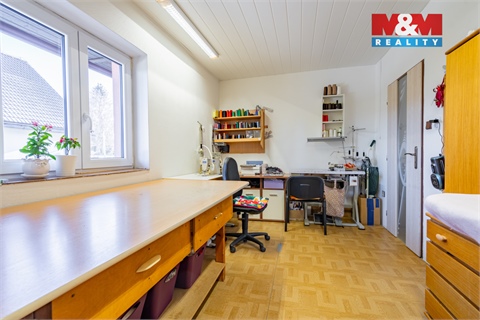 Prodej rodinného domu, 280 m² 24