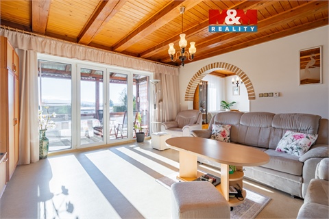 Prodej rodinného domu, 280 m² 0