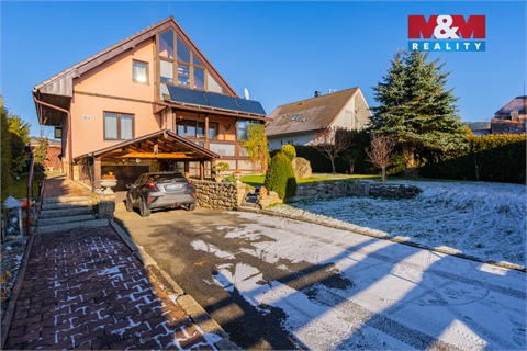 Prodej rodinného domu, 280 m² - 0