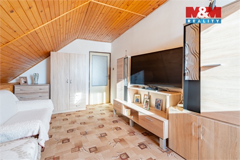 Prodej rodinného domu, 280 m² 14