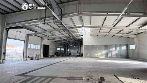 Pronájem skladu / haly, 1 505 m² - 0