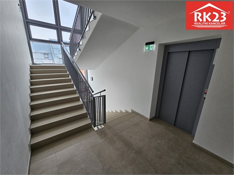 Prodej bytu 3kk, 65 m² 12