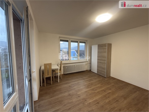 Pronájem bytu 1+1, 34 m² - 12
