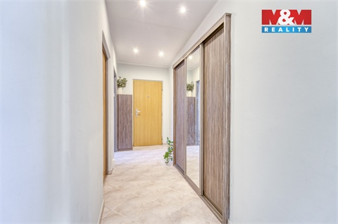 Pronájem bytu 4+1, 92 m² - 12