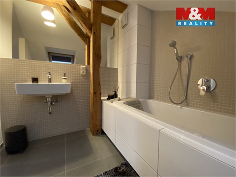 Pronájem bytu 2kk, 66 m² - 18