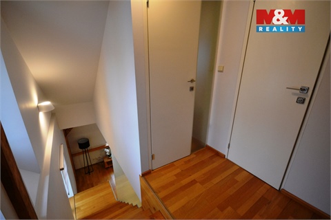 Pronájem bytu 2kk, 66 m² - 14