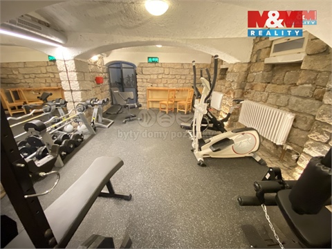 Pronájem bytu 2kk, 66 m² - 22