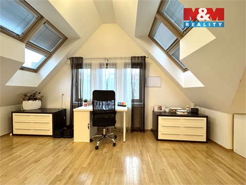 Prodej atypického bytu, 114 m² - 6