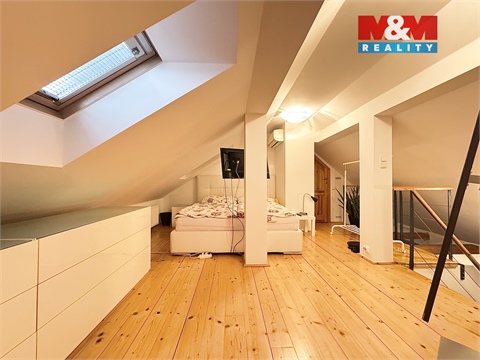 Prodej atypického bytu, 114 m² 12