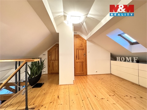 Prodej atypického bytu, 114 m² - 10