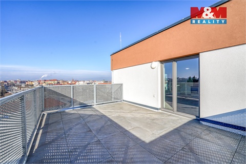 Pronájem bytu 3kk, 96 m² 8