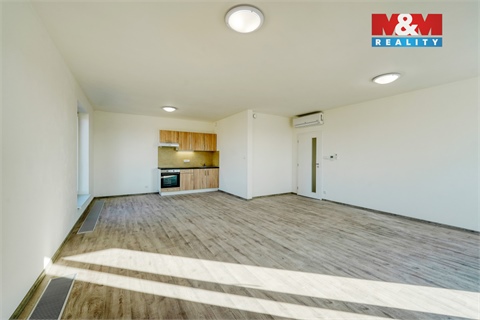 Pronájem bytu 3kk, 96 m² - 0