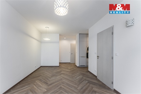 Pronájem bytu 2kk, 53 m² 2