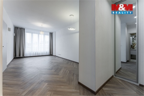 Pronájem bytu 2kk, 53 m² 8
