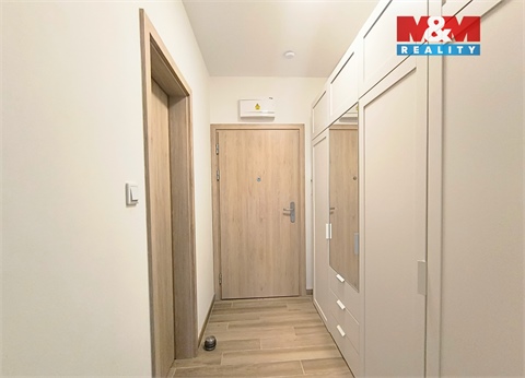 Pronájem bytu 1kk, 35 m² - 8