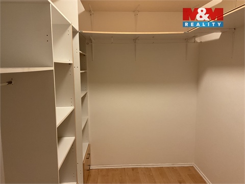 Prodej bytu 3kk, 83 m² - 18