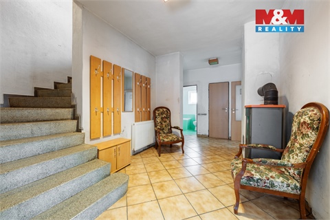 Prodej rodinného domu, 232 m² - 8