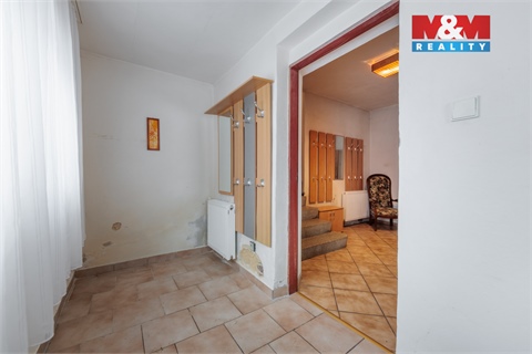 Prodej rodinného domu, 232 m² 16