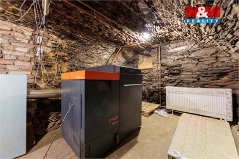 Prodej rodinného domu, 232 m² 8