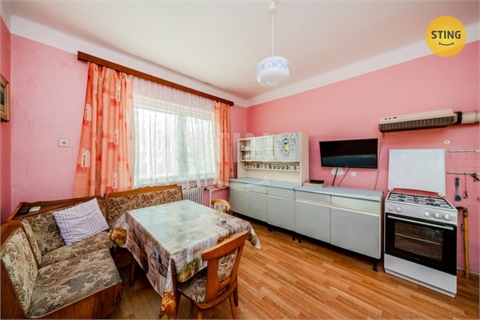 Prodej rodinného domu, 350 m² 2