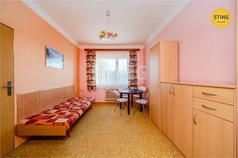 Prodej rodinného domu, 350 m² 10