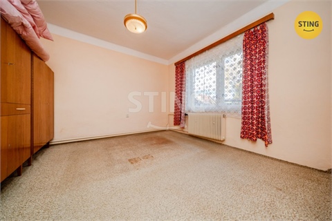 Prodej rodinného domu, 350 m² - 6