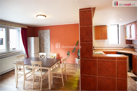 Pronájem bytu 5kk, 107 m² 4