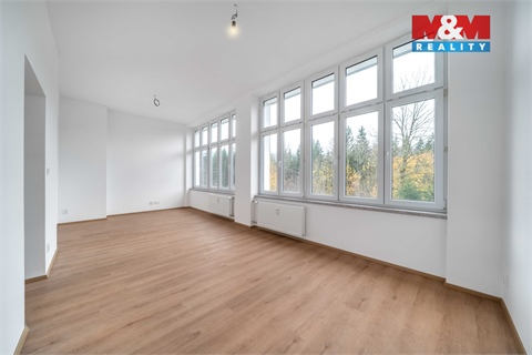 Prodej komerčního objektu, 683 m² - 24