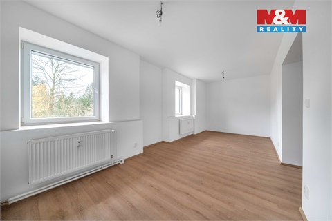 Prodej komerčního objektu, 683 m² 22