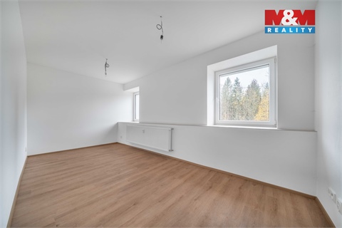 Prodej komerčního objektu, 683 m² 20